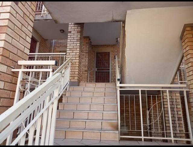 2 BEDROOM APARTMENT FOR SALE IN MONAVONI